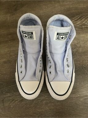 Converse Light Blue High-Top Canvas Sneakers - size 6.5